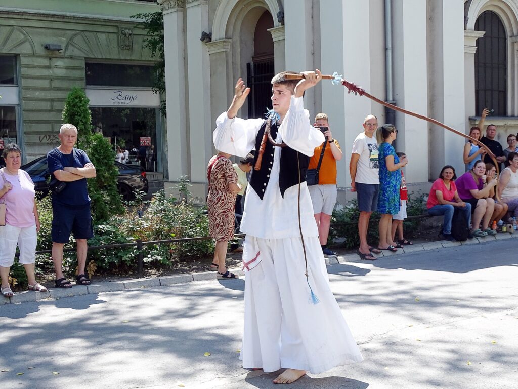 530328888 23982425624786682 8072131698799819390 n