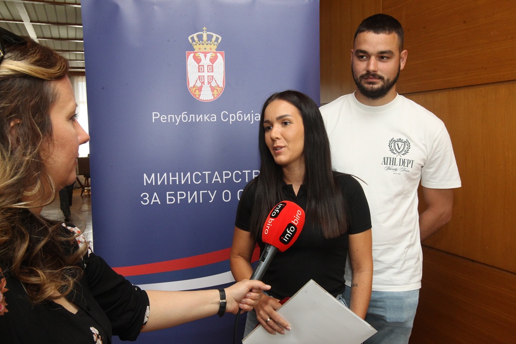 Кркобабић: Деветоро деце и десето на путу под својим кровом у Свилајнцу 4 7