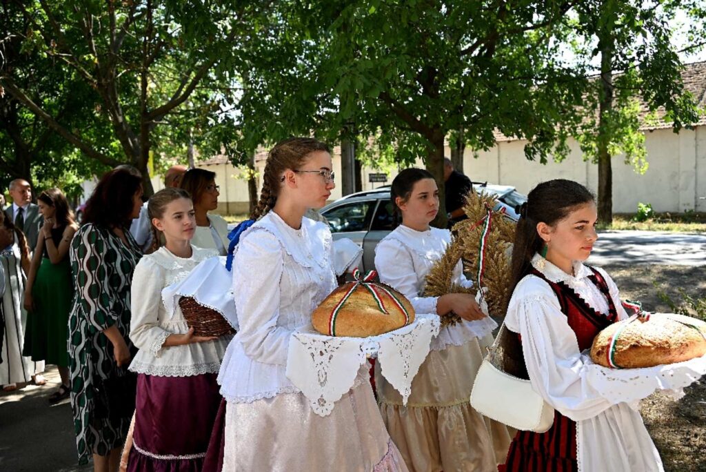 Кркобабић: Даровитост младих људи краси села Србије 11 Senta foto Imre Figura