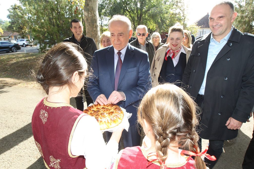 Кркобабић: Права улагања у села Зрењанина - корисна и видљива 2 27